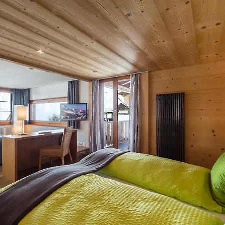 Des Alpes Hotel